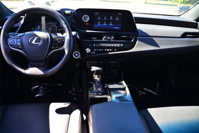 2022 Lexus ES ES 300h