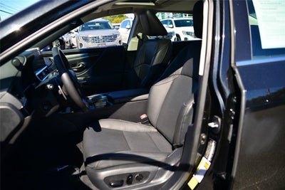 2022 Lexus ES ES 300h