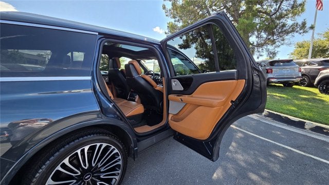 2020 Lincoln Aviator Black Label
