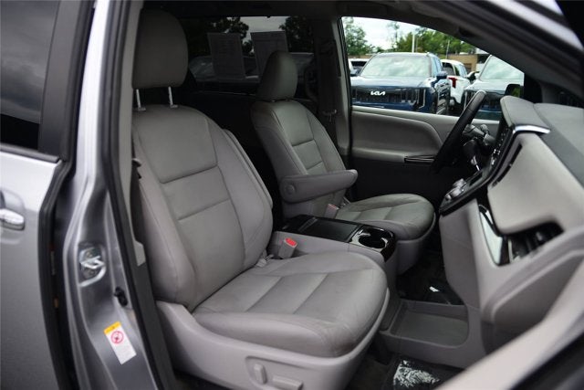 2018 Toyota Sienna XLE Premium