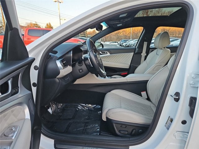 2023 Genesis G70 3.3T