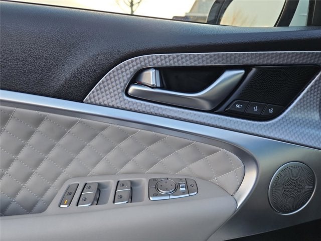 2023 Genesis G70 3.3T