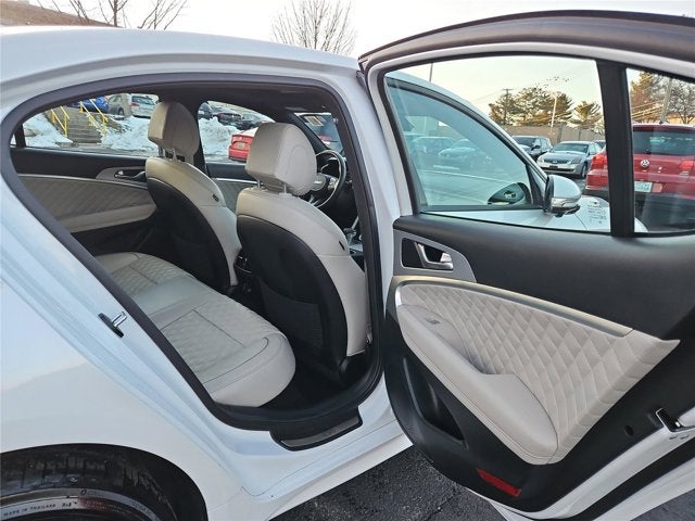 2023 Genesis G70 3.3T