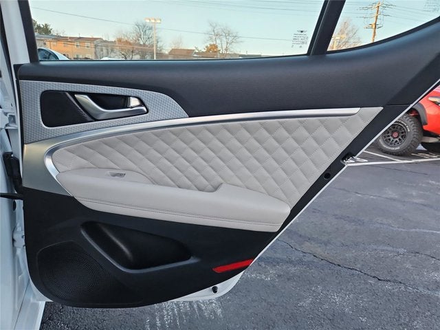 2023 Genesis G70 3.3T