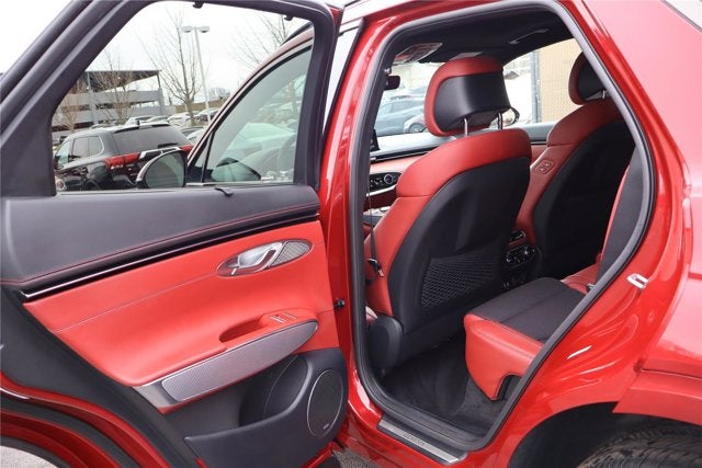 2023 Genesis GV70 2.5T