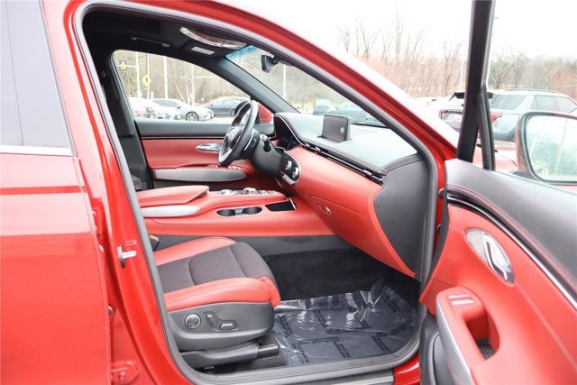 2023 Genesis GV70 2.5T