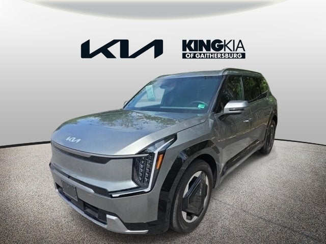 Used 2024 Kia EV9 Land with VIN KNDADFS50R6031764 for sale in Gaithersburg, MD