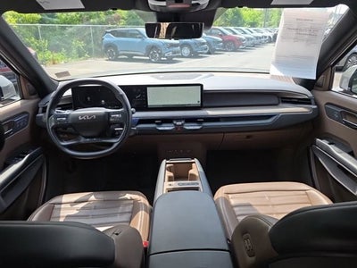 2024 Kia EV9 Land