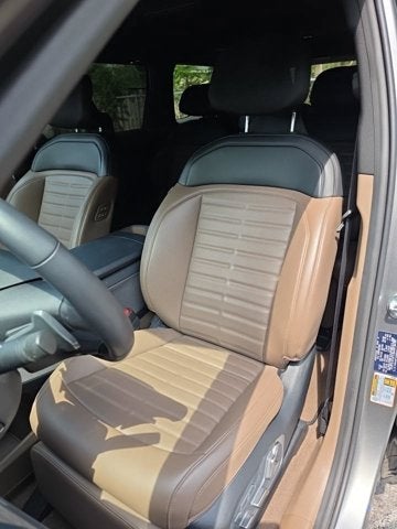 2024 Kia EV9 Land