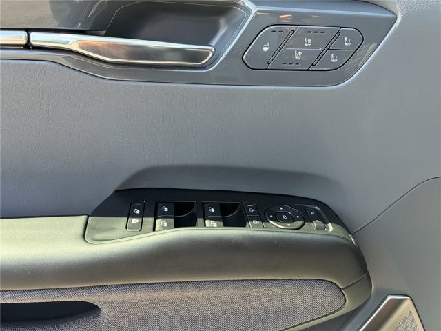 2024 Kia EV9 Land