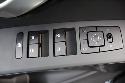 2024 Kia Niro LX