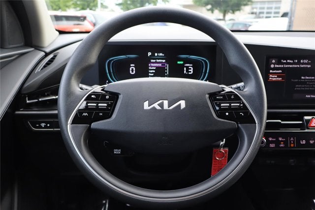 2024 Kia Niro LX