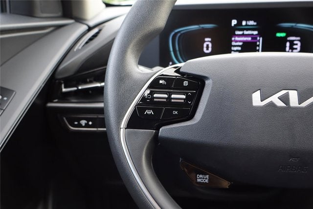 2024 Kia Niro LX