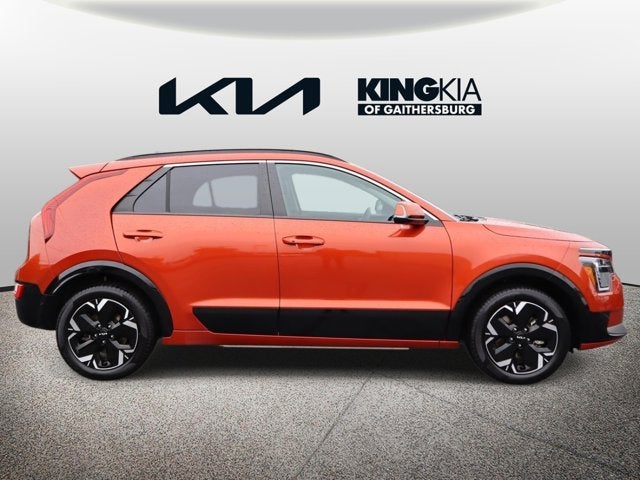 Used 2023 Kia Niro Wind with VIN KNDCR3L17P5039965 for sale in Gaithersburg, MD