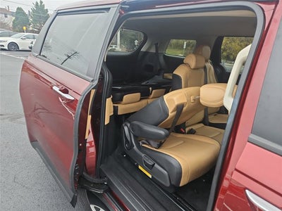 2023 Kia Carnival LX