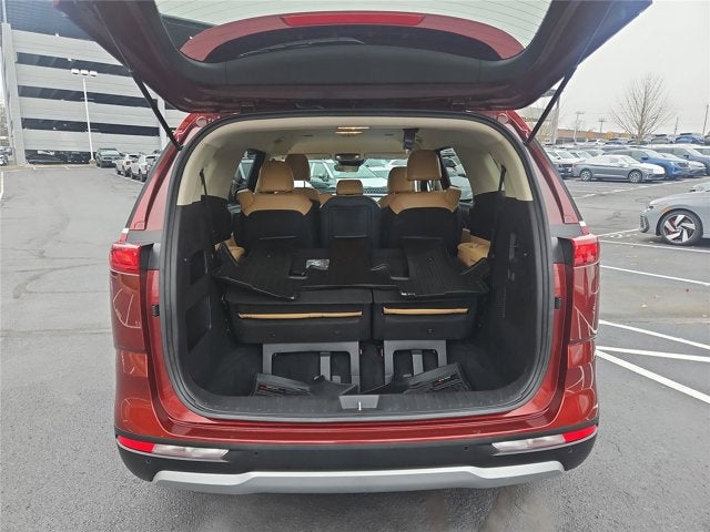 2023 Kia Carnival LX