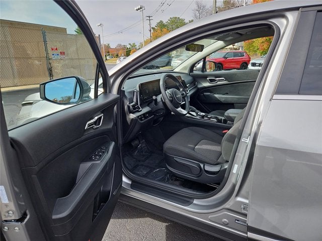 2025 Kia Sportage Hybrid LX