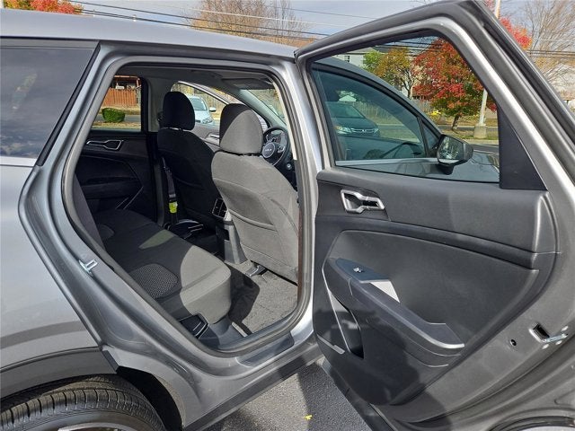 2025 Kia Sportage Hybrid LX