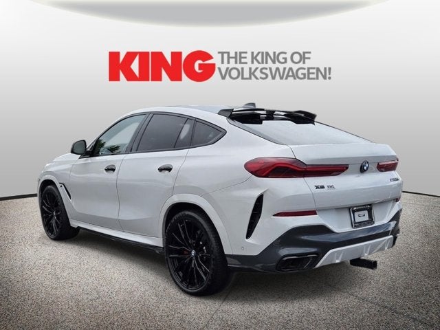2022 BMW x6 Base
