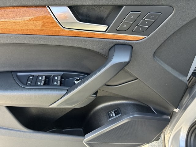 2023 Audi Q5 Premium