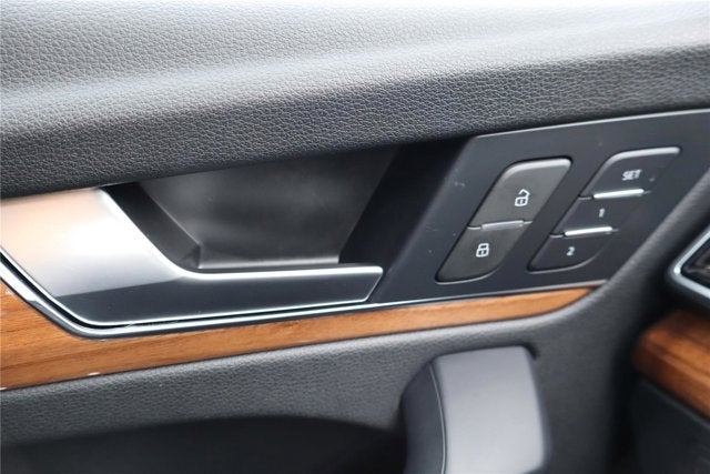 2023 Audi Q5 Premium Plus