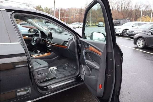 2023 Audi Q5 Premium Plus