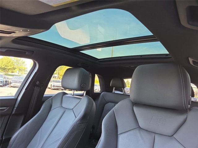 2022 Audi Q3 S line Premium Plus