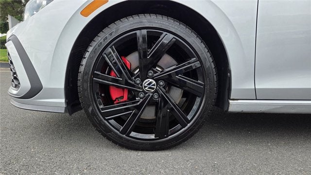 2023 Volkswagen Golf GTI SE