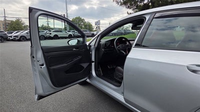 2023 Volkswagen Golf GTI SE