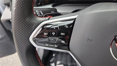 2023 Volkswagen Golf GTI SE