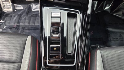 2023 Volkswagen Golf GTI SE