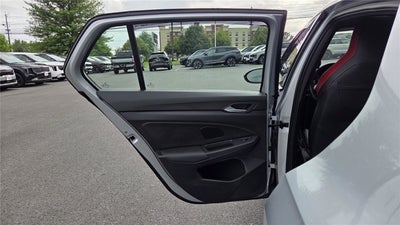 2023 Volkswagen Golf GTI SE