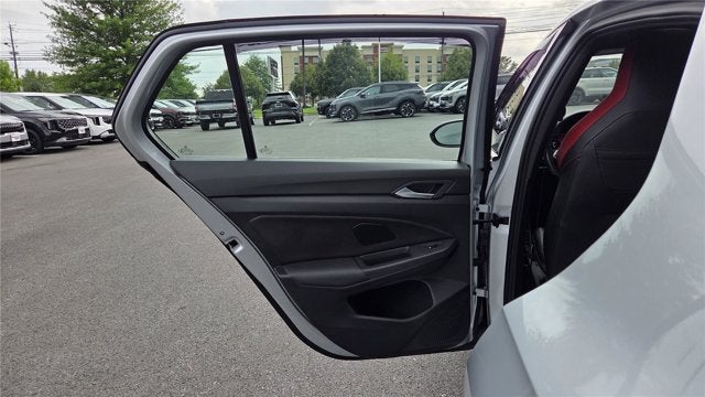 2023 Volkswagen Golf GTI SE