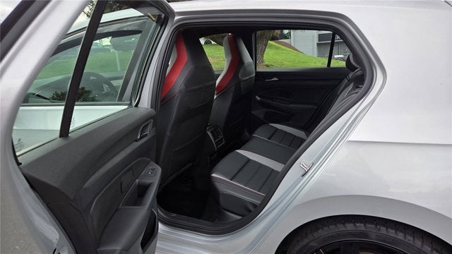2023 Volkswagen Golf GTI SE