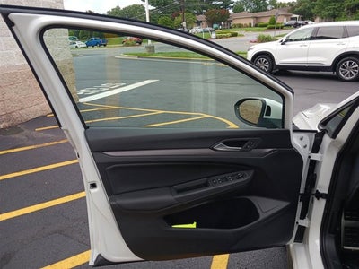 2025 Volkswagen Golf GTI SE