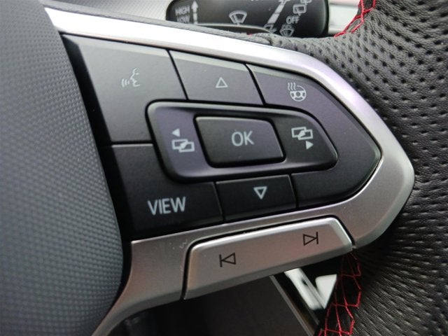 2025 Volkswagen Golf GTI SE