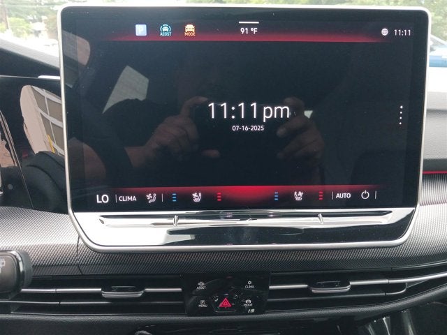 2025 Volkswagen Golf GTI SE