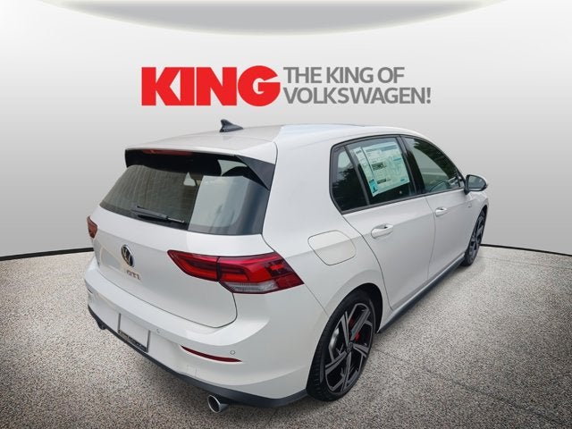 2025 Volkswagen Golf GTI SE