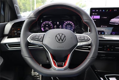 2025 Volkswagen Golf GTI SE