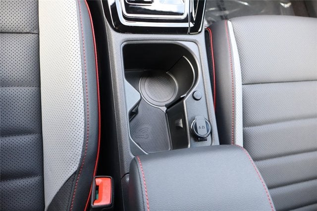 2025 Volkswagen Golf GTI SE