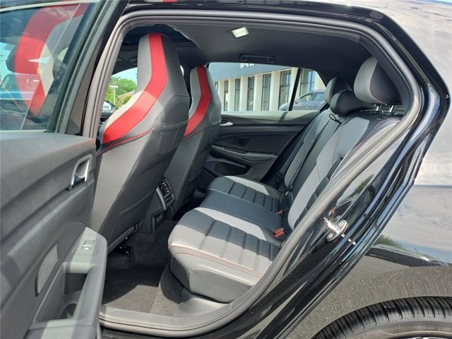 2025 Volkswagen Golf GTI SE