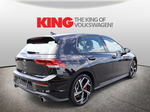 2025 Volkswagen Golf GTI SE