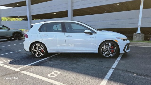 2026 Volkswagen Golf GTI SE