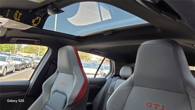2026 Volkswagen Golf GTI SE