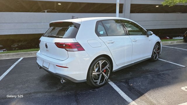 2026 Volkswagen Golf GTI SE