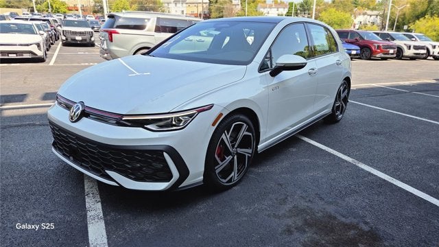 2026 Volkswagen Golf GTI SE