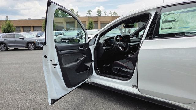 2026 Volkswagen Golf GTI SE