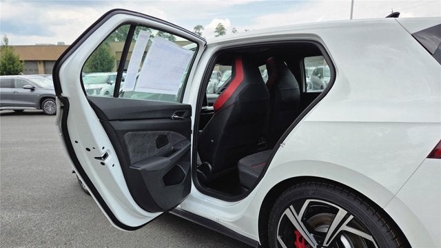2026 Volkswagen Golf GTI SE