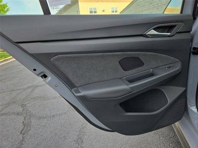 2026 Volkswagen Golf GTI SE
