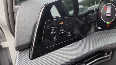 2026 Volkswagen Golf GTI SE